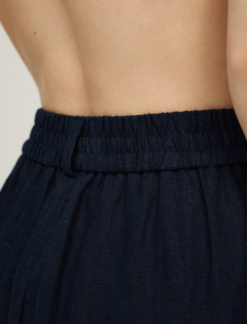 Синие женские брюки изо льна с кантами лен Hass