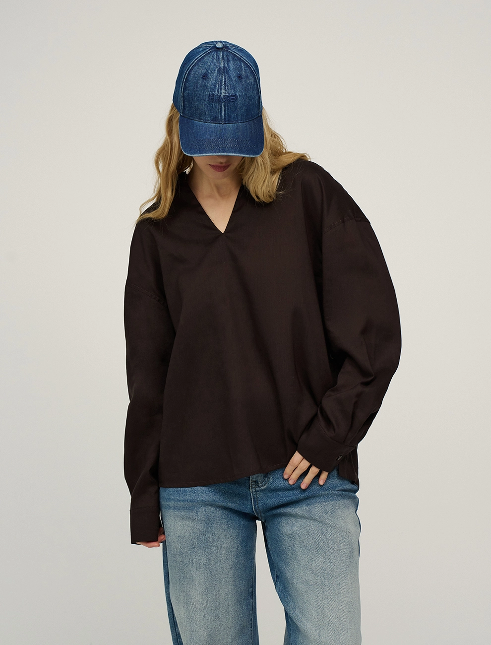 Коричневая женская блузка с воротником из крапивы крапива Hass