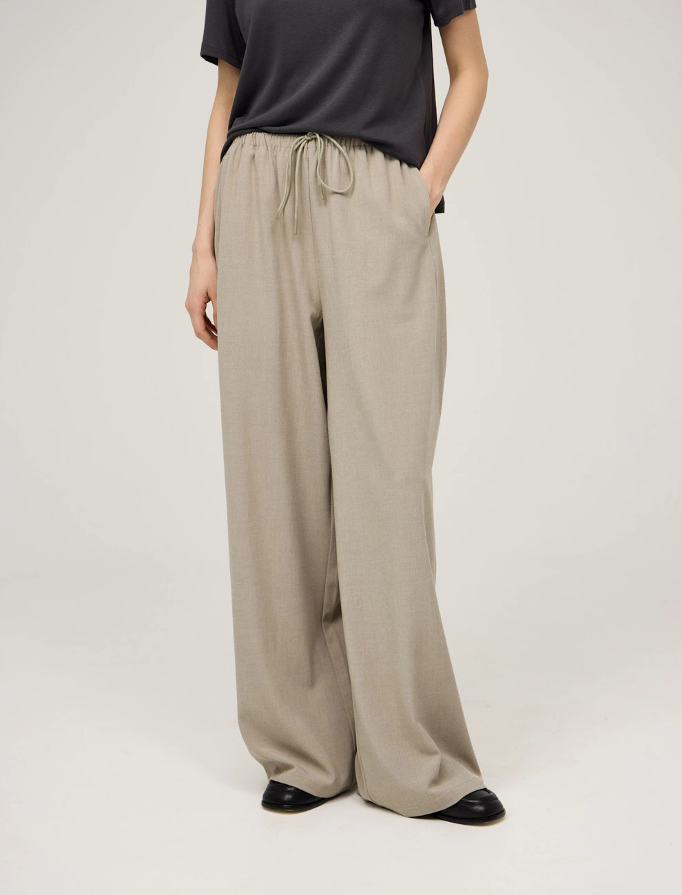 Базовые женские бежевые брюки из хлопка хлопок Hass