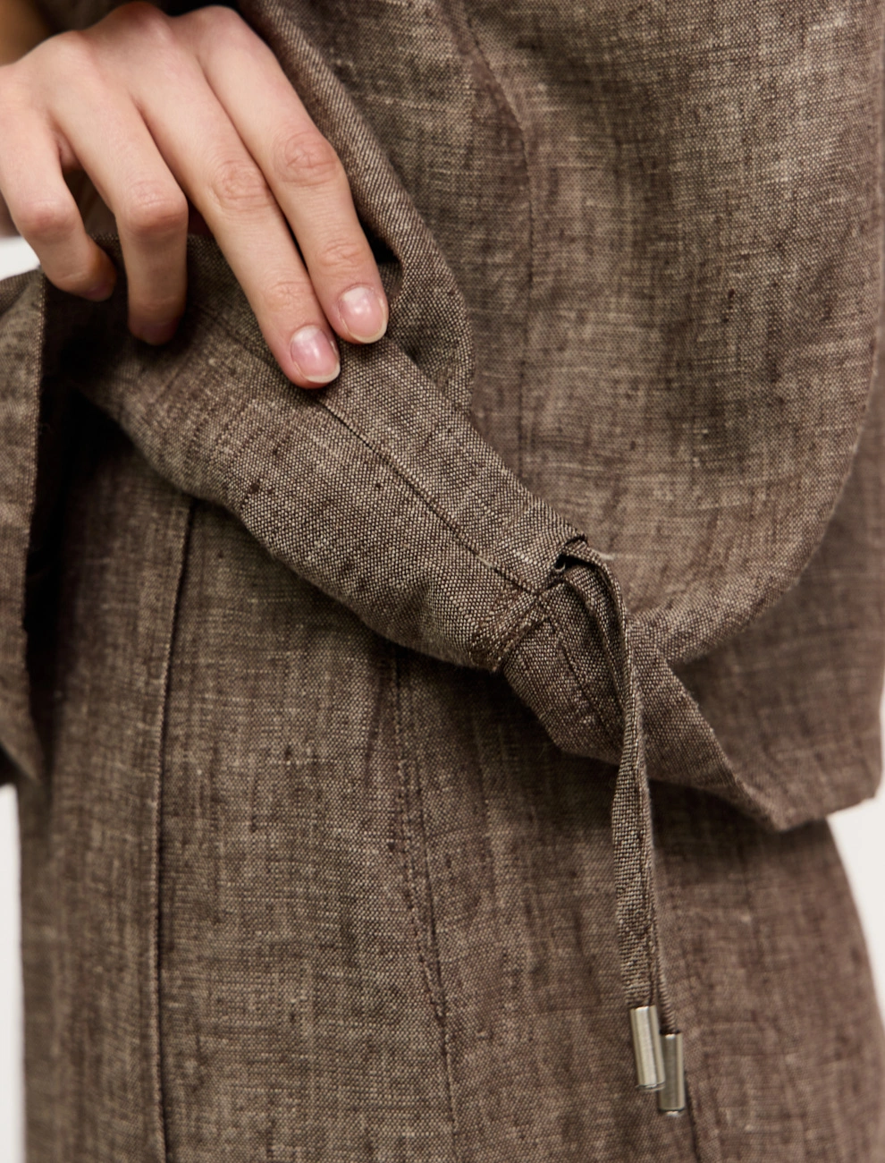 Коричневая женская рубашка с коротким рукавом изо льна лен Hass