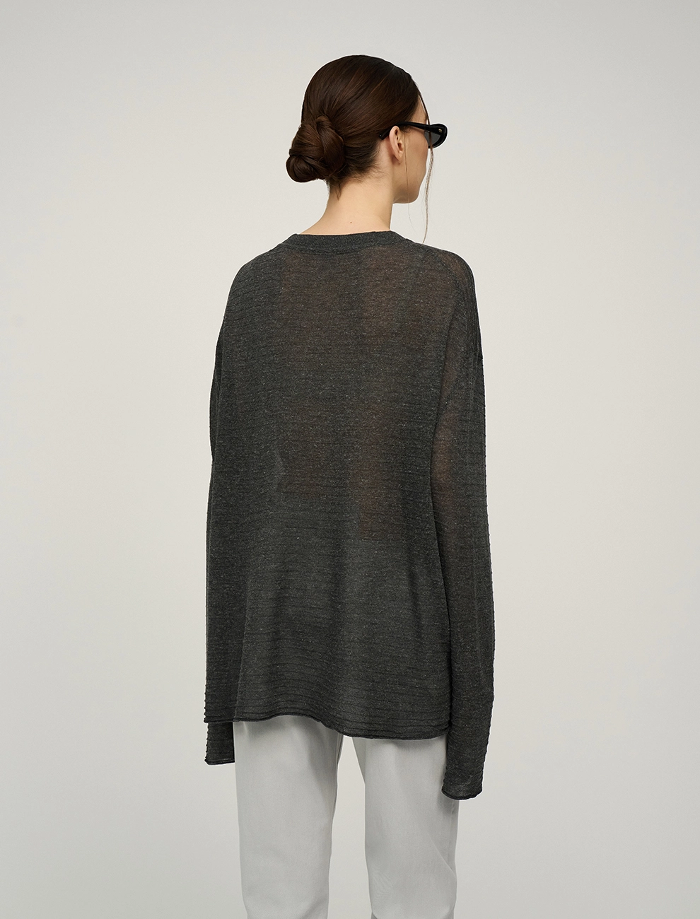 Серый женский джемпер с разрезом вязаный хлопок Hass