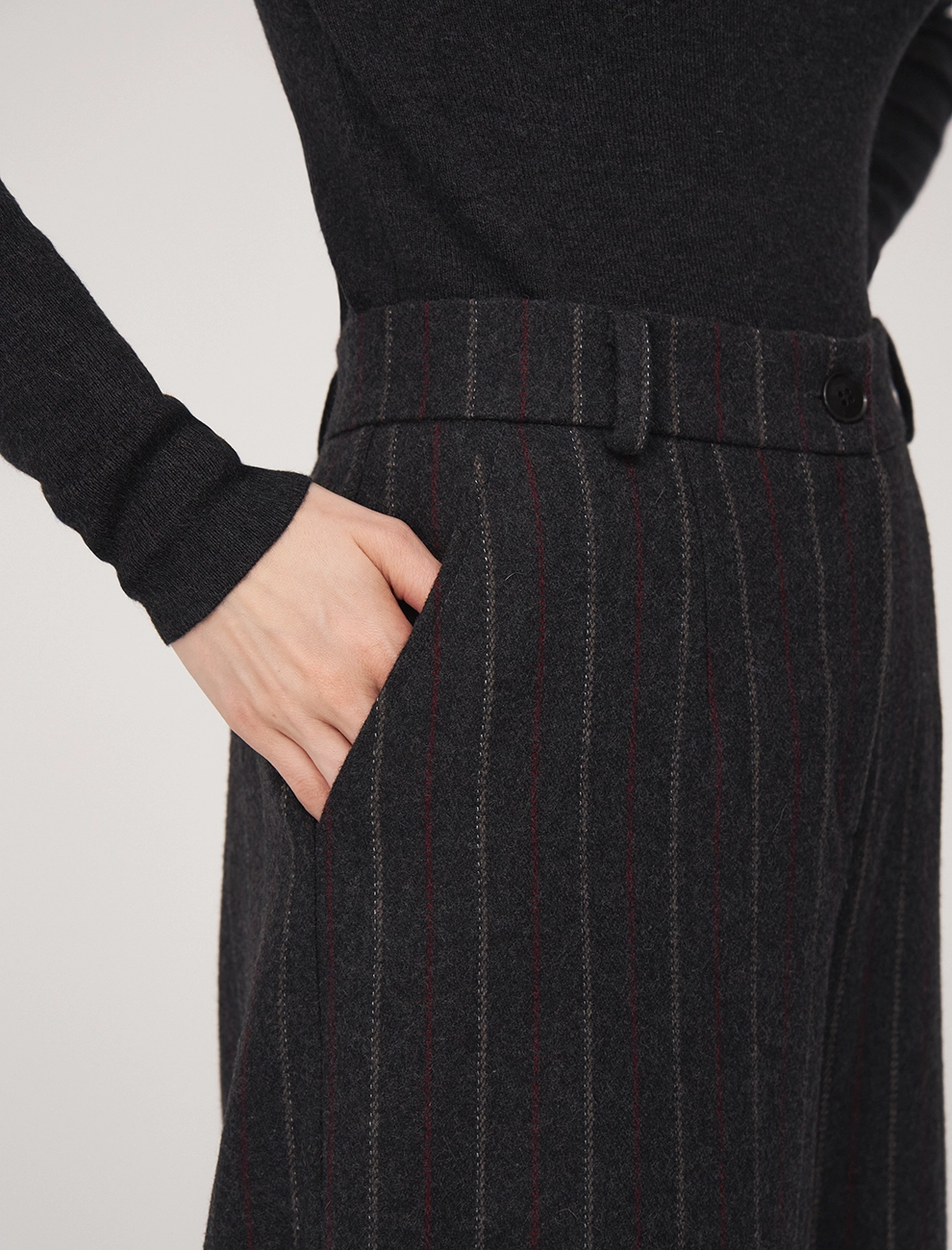 Брюки женские 2526-0316-12 шерсть Hass