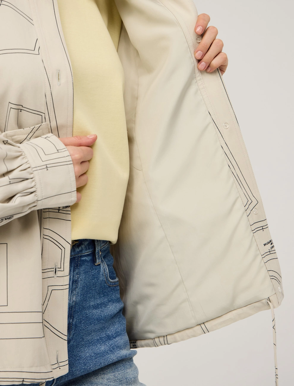 Молочная женская ветровка "Лекала" хлопок Hass