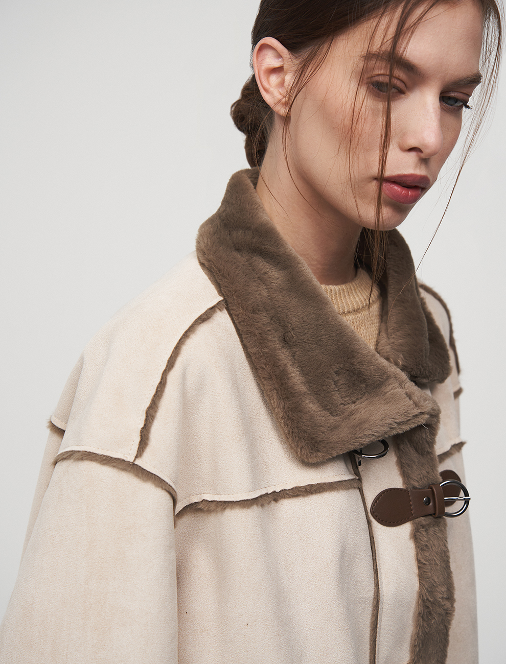 Дубленка женская 2526-1006-02  Hass