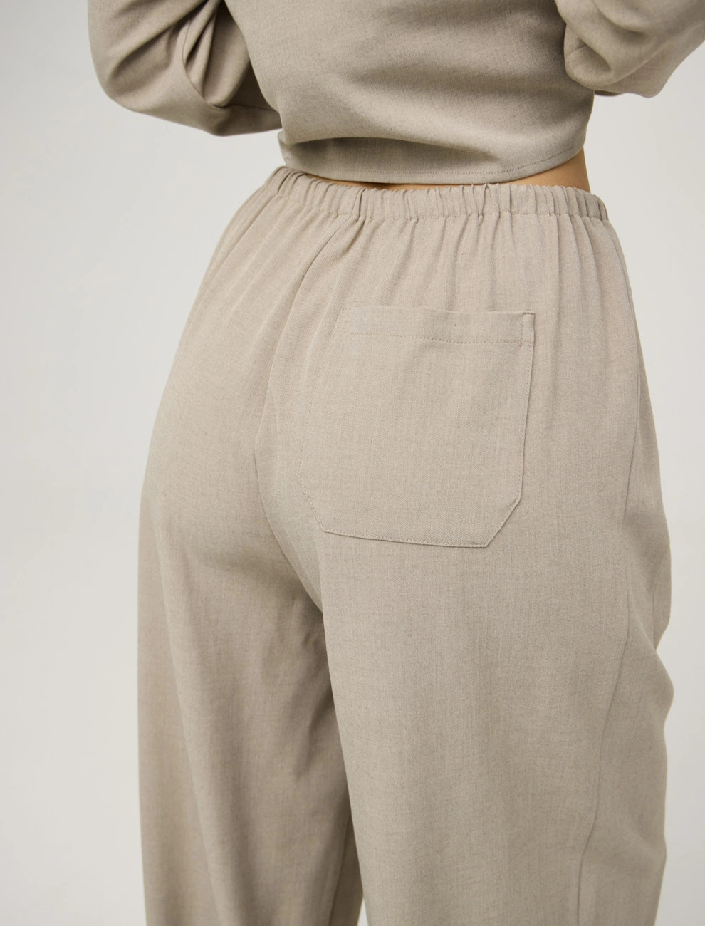Базовые женские бежевые брюки из хлопка хлопок Hass