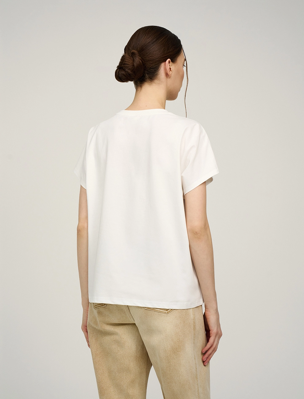 Белая женская футболка «Абстракция» хлопок Hass