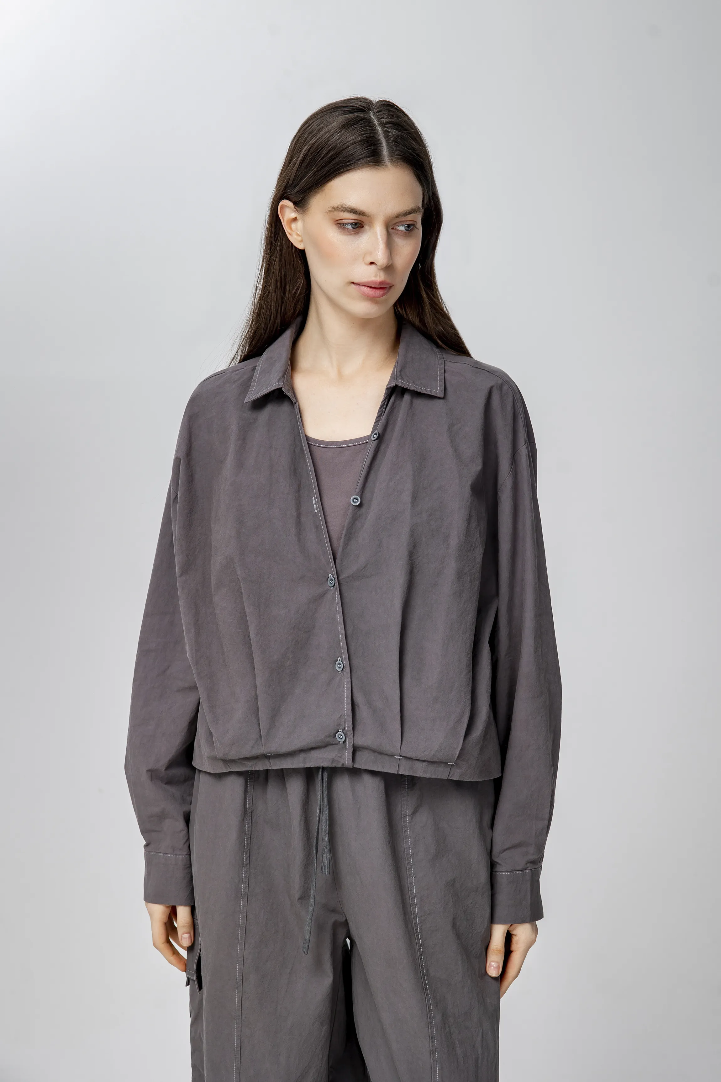 Серая женская блузка с углообразным вырезом хлопок Hass