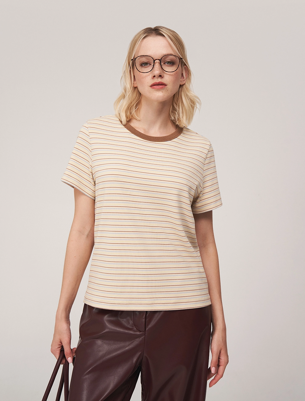 Футболка женская 2526-0201-00 хлопок Hass