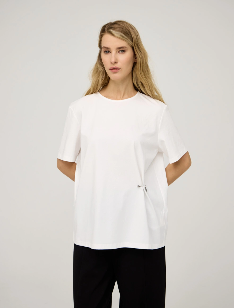 Белая женская блузка "Капля" хлопок Hass