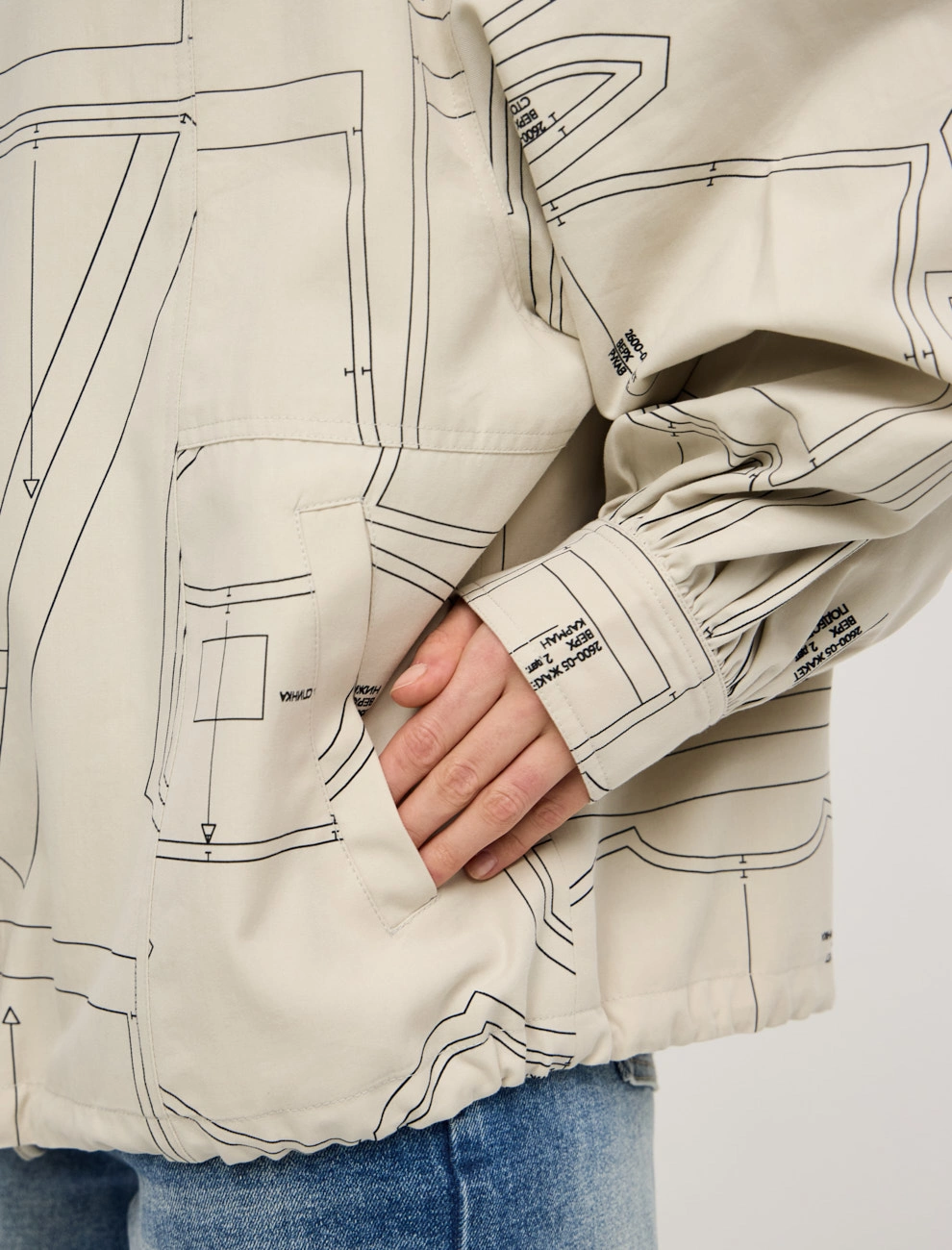 Молочная женская ветровка "Лекала" хлопок Hass