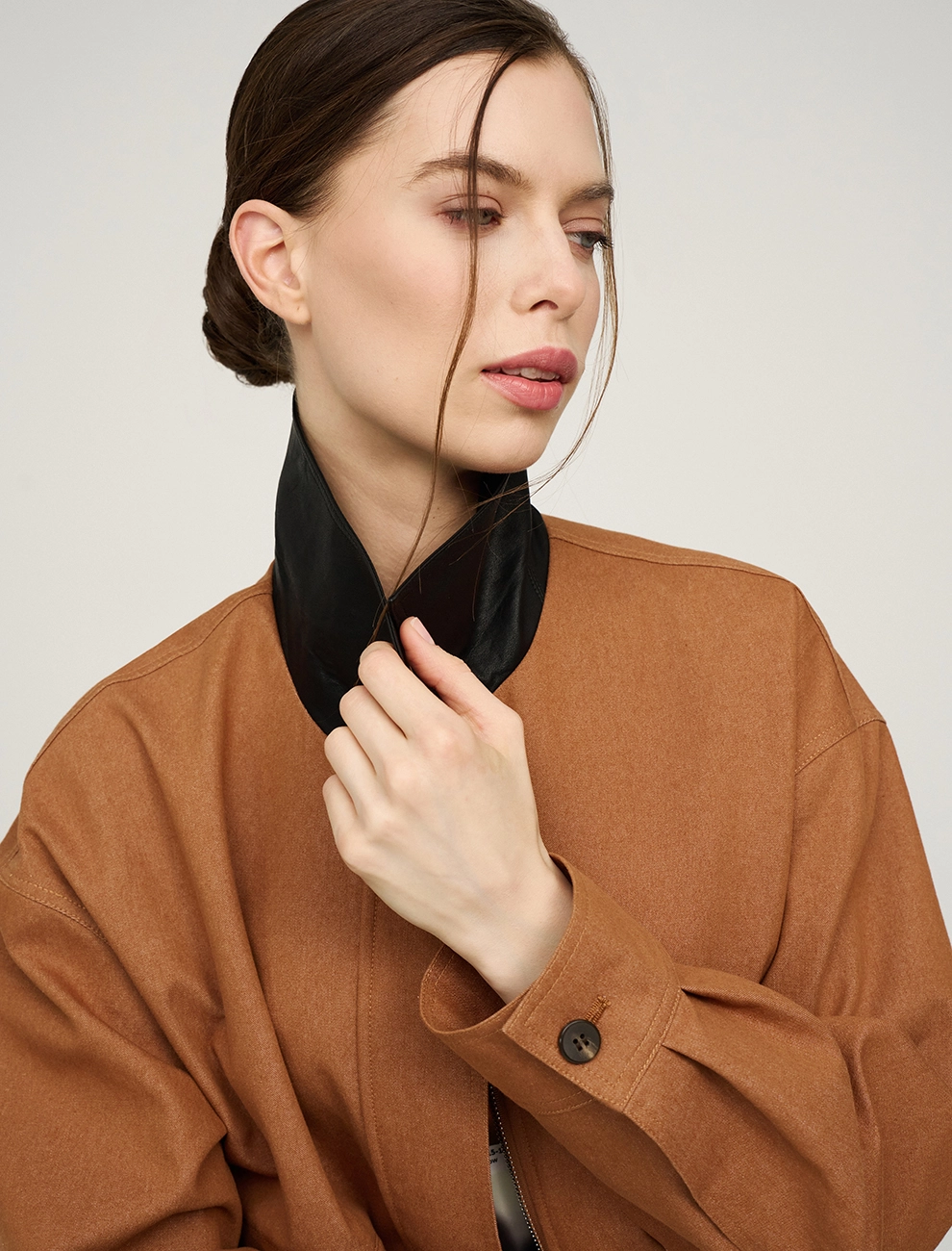 Терракотовый женский бомбер с воротником хлопок Hass