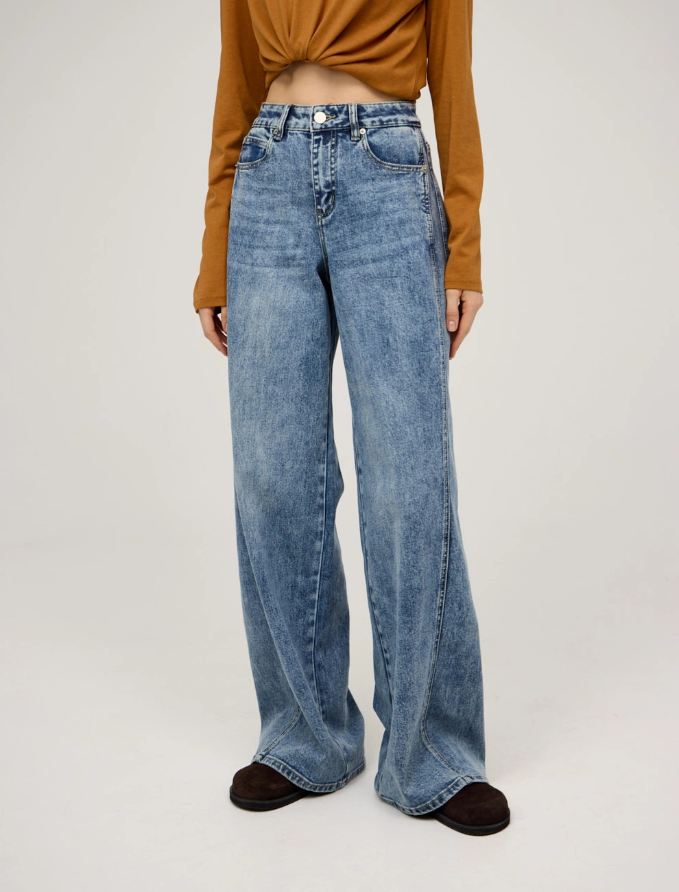 Джинсы женские с переведенными швами хлопок Hass