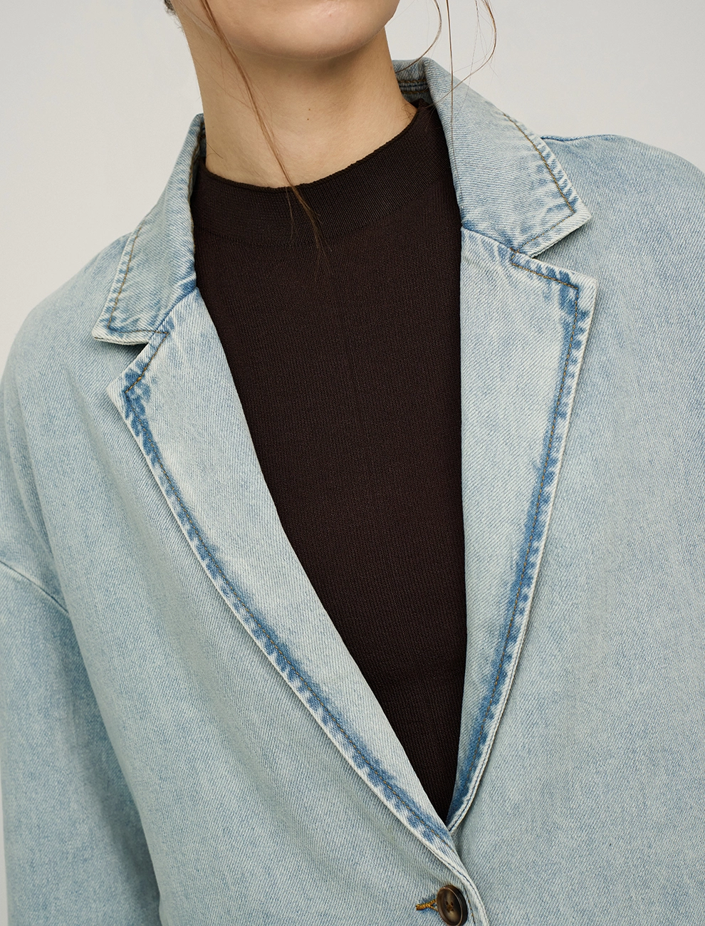 Голубой женский жакет из денима хлопок Hass