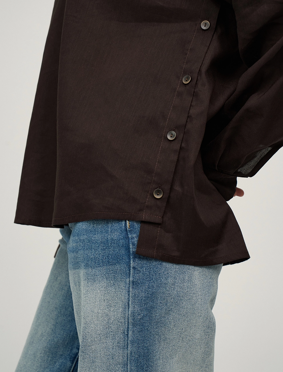 Коричневая женская блузка с воротником из крапивы крапива Hass