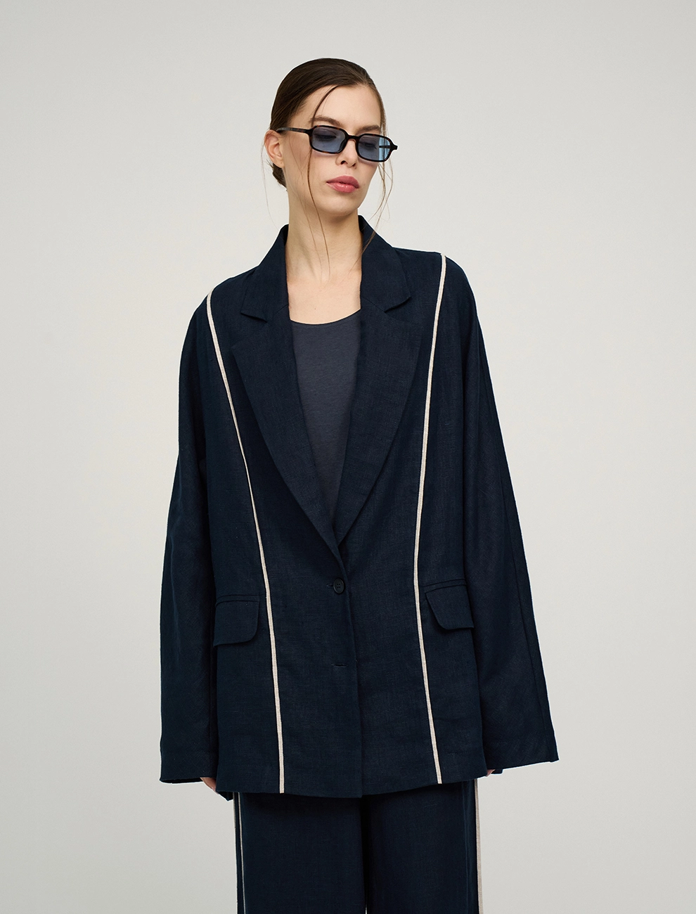 Синий женский жакет изо льна с кантами лен Hass