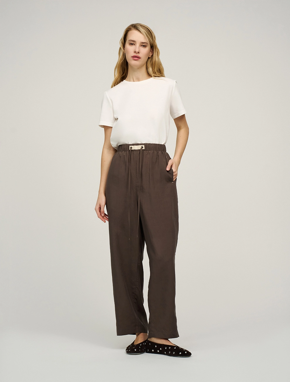 Брюки женские из  тенсела на резинке 