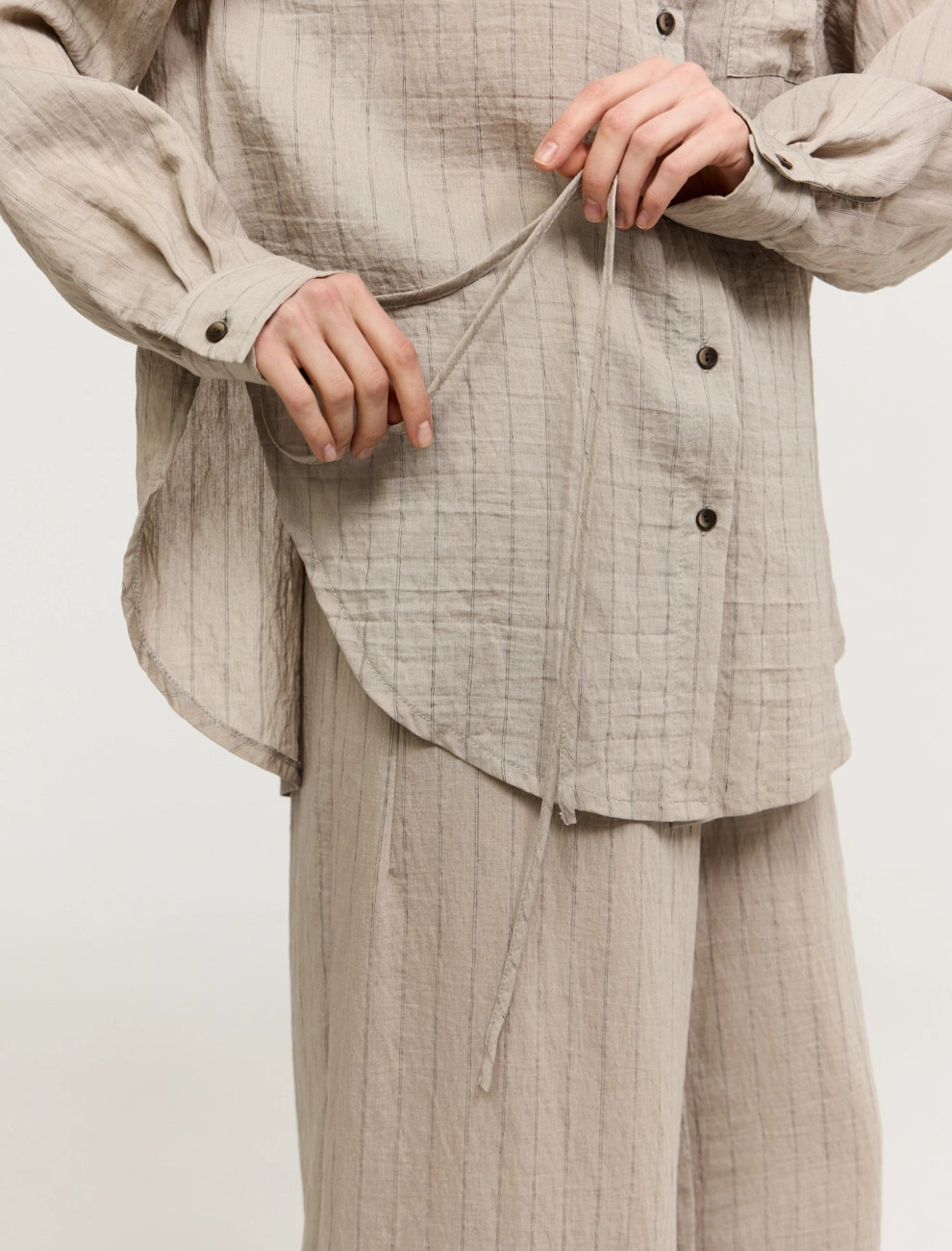 Бежевая женская рубашка в полоску  хлопок Hass