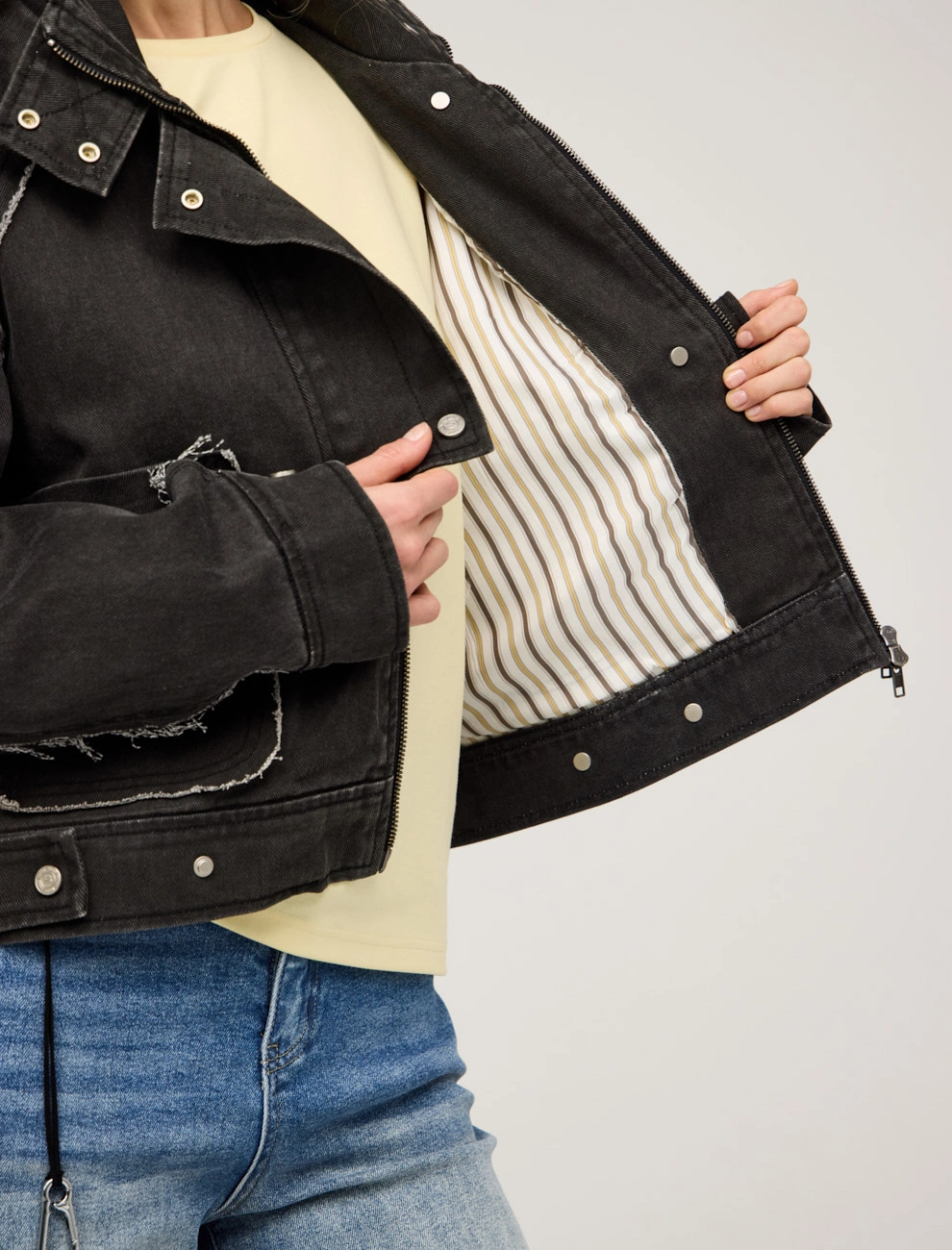 Серая женская Куртка "Гранж" хлопок Hass