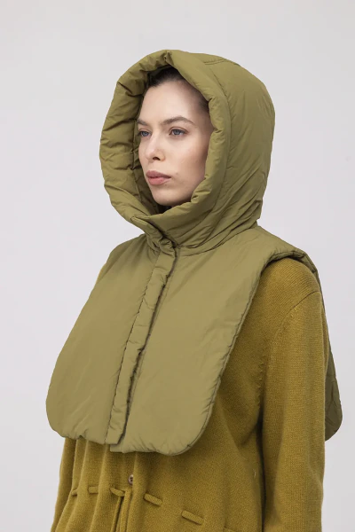 Оливковый женский капор  Hass