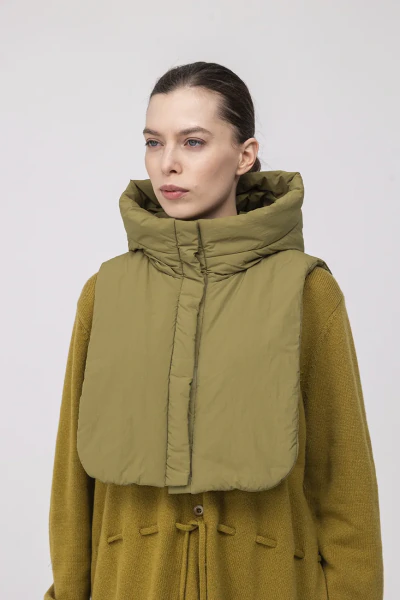 Оливковый женский капор  Hass