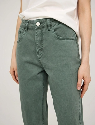 Зеленые женские базовые джинсы зауженные хлопок Hass