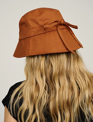 Терракотовая панама с завязками сзади хлопок Hass